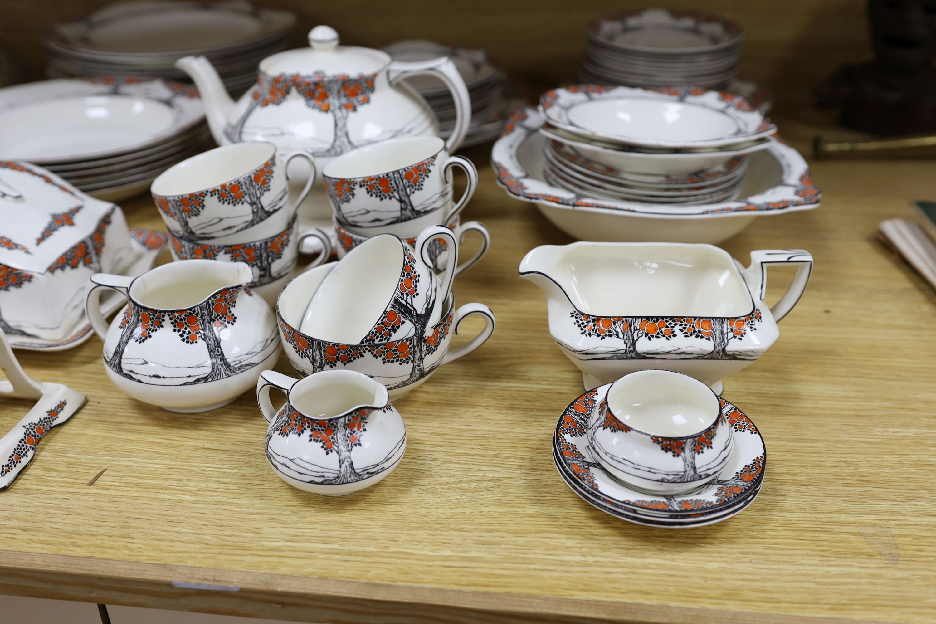 Crown Ducal 'Orange Tree' tea and dinner ware